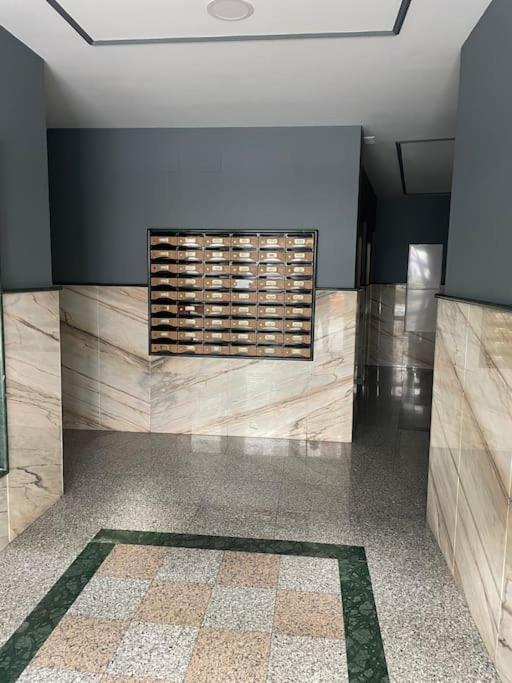 Apartamento Centro Con Garaje Castro Urdiales Luaran gambar