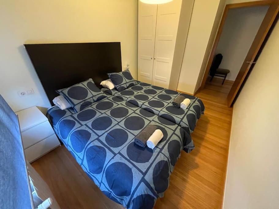 Apartamento Centro Con Garaje Castro Urdiales Luaran gambar